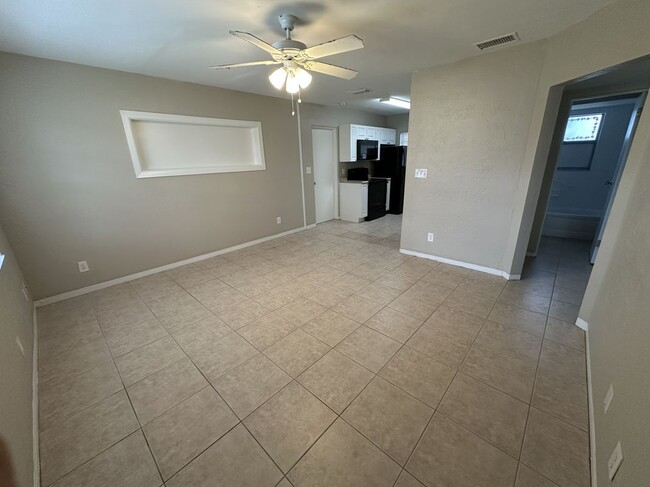 6601 65th Way in Pinellas Park, FL - Building Photo - Building Photo