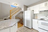 Timberline Townhomes in Ottawa, ON - Building Photo - Building Photo