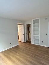 14156 Oro Grande St in Sylmar, CA - Building Photo - Building Photo