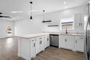 9708 Stedman St in Houston, TX - Building Photo