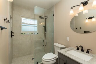 4544-4546 Kensington Dr in San Diego, CA - Building Photo - Building Photo