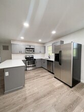 21 Munster Dr in Bella Vista, AR - Building Photo - Building Photo