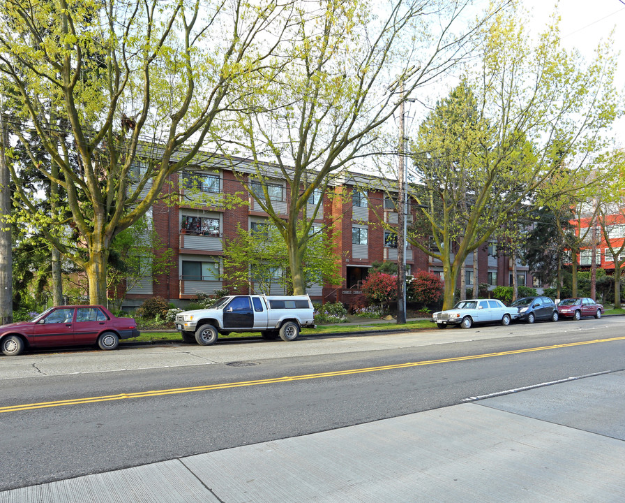 Market Terrace in Seattle, WA - Foto de edificio