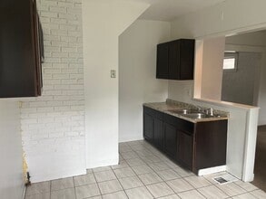 497 E 127th St in Cleveland, OH - Building Photo - Building Photo