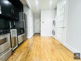 E 13TH ST., Unit 16 in New York, NY - Building Photo