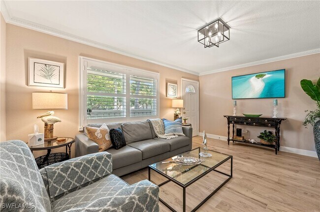 950 7th Ave S in Naples, FL - Building Photo - Building Photo