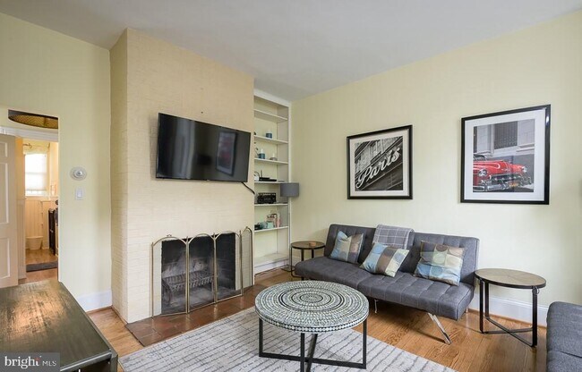 519 10th St SE in Washington, DC - Building Photo - Building Photo