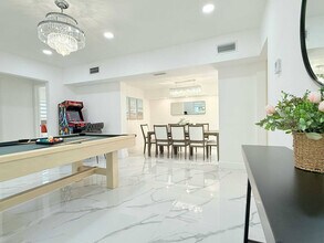 2025 NW 12th Ave in Fort Lauderdale, FL - Building Photo - Building Photo