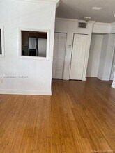 1950 Biarritz Dr in Miami, FL - Building Photo - Building Photo