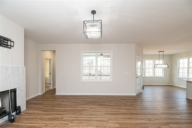 4541 Gresham Dr in Oxford, NC - Building Photo - Building Photo