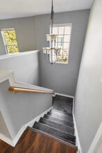 2260 Hudson Cir in Aurora, IL - Building Photo - Building Photo