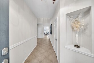 1911 Mound Lake Dr in Richmond, TX - Foto de edificio - Building Photo