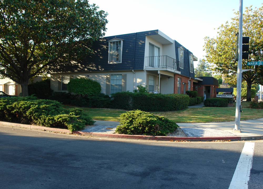 Normandie Villas in Sunnyvale, CA - Building Photo