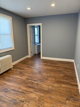 40 Lenox Ave in Westbury, NY - Building Photo - Building Photo