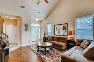 1428 Bess Cove in Leander, TX - Building Photo - Building Photo