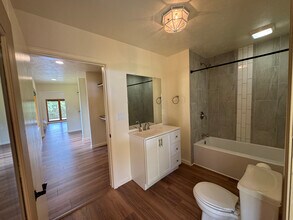 7697 MO-176 in Walnut Shade, MO - Building Photo - Building Photo