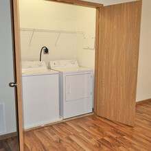 4th Street Apartments in Morgantown, WV - Building Photo - Building Photo