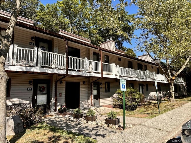 property at 41 Berwynn Rd