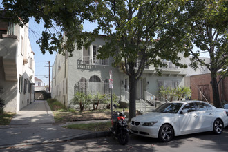 314 N Orange Grove Ave in Los Angeles, CA - Building Photo - Building Photo