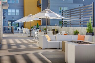 Via Apartments in Salt Lake City, UT - Foto de edificio - Building Photo