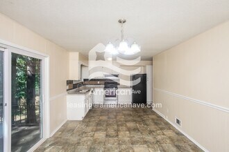 1859 Woodsboro Dr in Columbia, SC - Building Photo - Building Photo