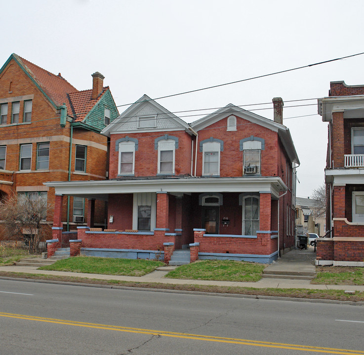 214 Warren St in Dayton, OH - Building Photo