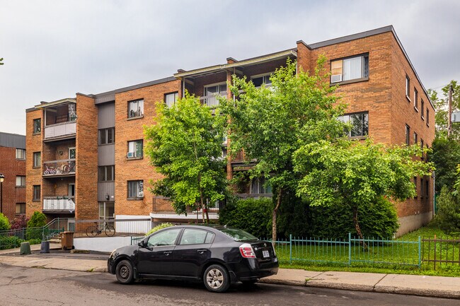 11979 Monty Av in Montréal, QC - Building Photo - Building Photo