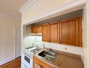 2737 N Spaulding Ave in Chicago, IL - Building Photo - Building Photo