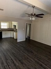 9 W Sharon Dr in Krum, TX - Building Photo - Building Photo