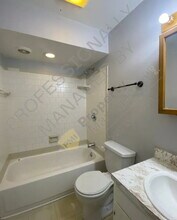 4240 Crestview Dr in Chattanooga, TN - Building Photo - Building Photo
