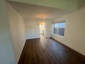 506 Hassinger Rd in San Jose, CA - Building Photo - Building Photo