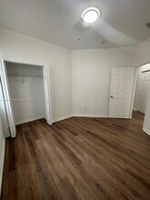 1985 Marsh Harbor Dr in Riviera Beach, FL - Building Photo - Building Photo