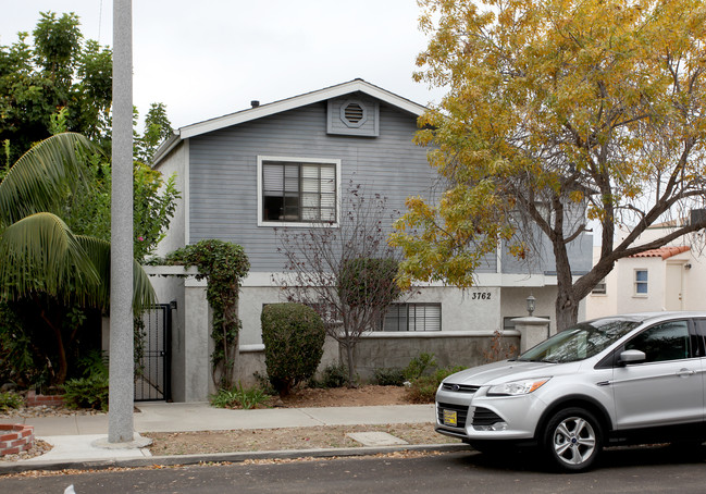 3762 Villa Ter in San Diego, CA - Building Photo - Building Photo