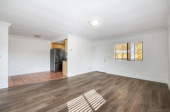 9948 San Juan St, Unit 4 in Spring Valley, CA - Building Photo - Building Photo
