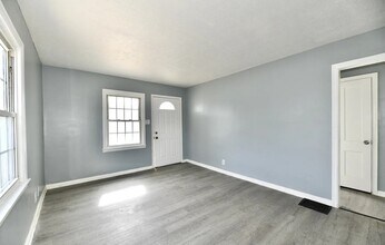 3910 E 34th St in Indianapolis, IN - Building Photo - Building Photo