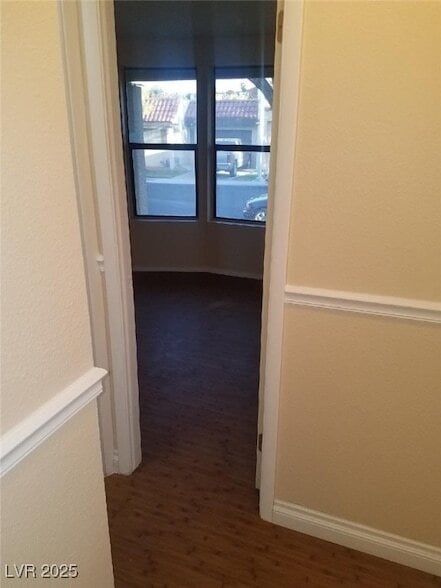 5583 Hobble Creek Dr in Las Vegas, NV - Building Photo - Building Photo