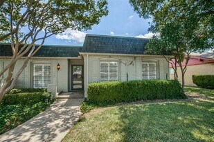 7758 Dentcrest Dr in Dallas, TX - Building Photo