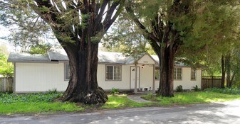 5800 Valley Dr in Felton, CA - Foto de edificio - Building Photo