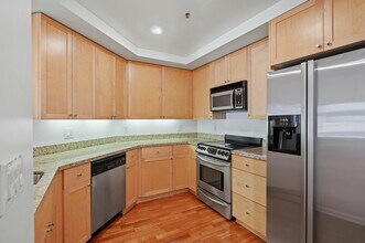 2001 McAllister St in San Francisco, CA - Building Photo - Building Photo