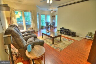 1501 North Point Dr in Reston, VA - Building Photo - Building Photo