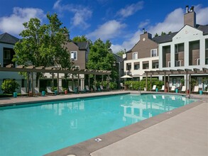 Waterhouse Place Apartment Homes in Beaverton, OR - Building Photo - Building Photo