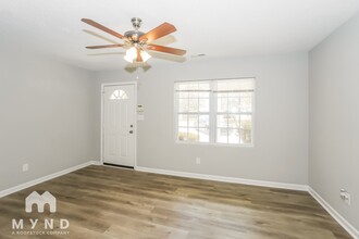 2309 Blue Hampton Ln in Charlotte, NC - Building Photo - Building Photo