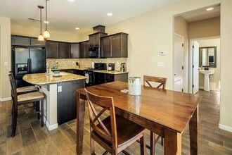 2119 Makenna Dr in Fresno, CA - Building Photo - Building Photo