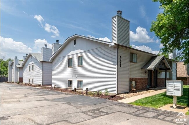 property at 1315 N Sheridan St