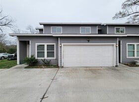 6805 Larkstone St in Houston, TX - Building Photo