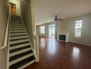1016 Grace Hill Dr in Virginia Beach, VA - Building Photo - Building Photo
