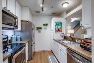 Just off Main Townhomes in Maple Grove, MN - Building Photo - Interior Photo