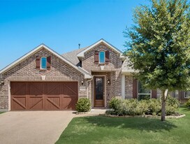 1509 Bull St in Aubrey, TX - Building Photo