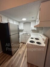 460 93rd Ave N in St. Petersburg, FL - Building Photo - Building Photo