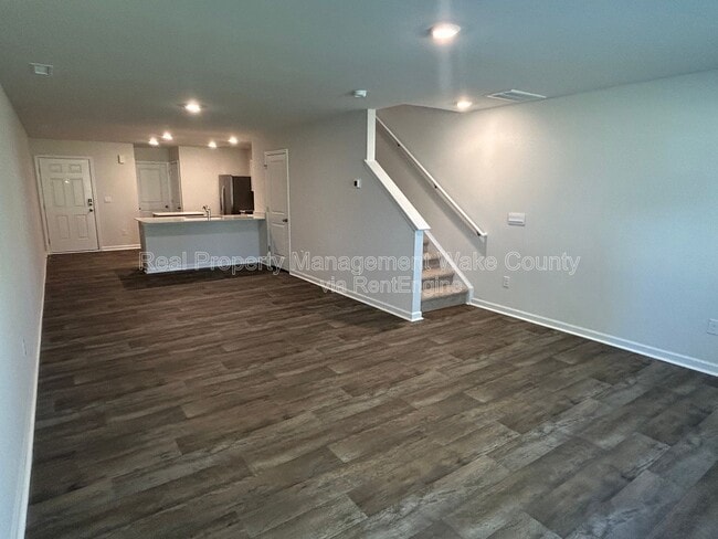 8515 Beckett Chase Wy in Raleigh, NC - Building Photo - Building Photo